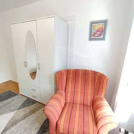 Feriendomizil Im Koenigreich Groden Apartamento *